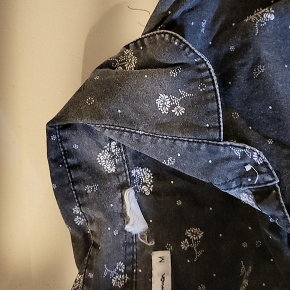 Ben Sherman boho button down dress. Cool pattern! - Picture 10 of 12